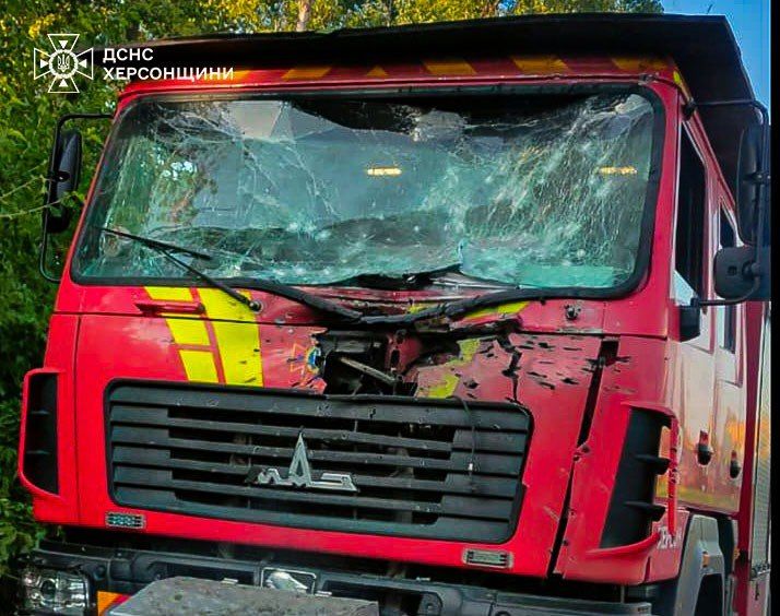 Россияне повторно атаковали спасателей в Херсоне и Харькове 3