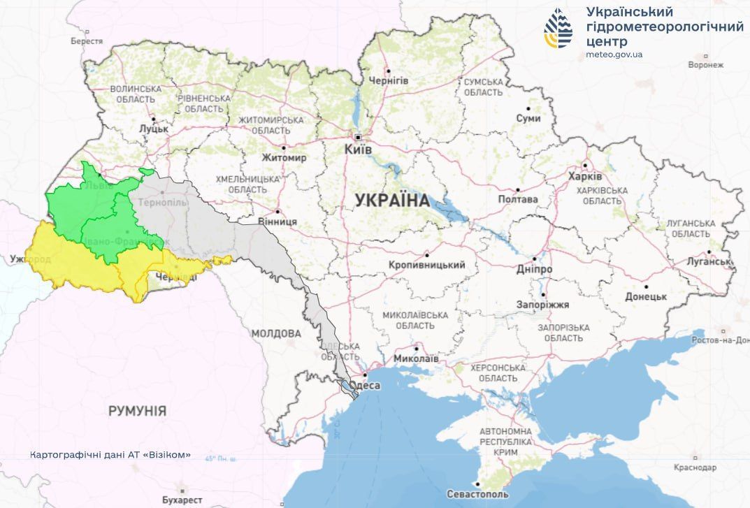 Через сильні дощі зросте рівень води в річках Через сильні дощі зросте рівень води в річках