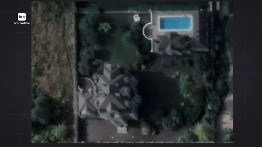 Спутниковый снимок дома, где проживает семья Елхиных Спутниковый снимок дома, где проживает семья Елхиных