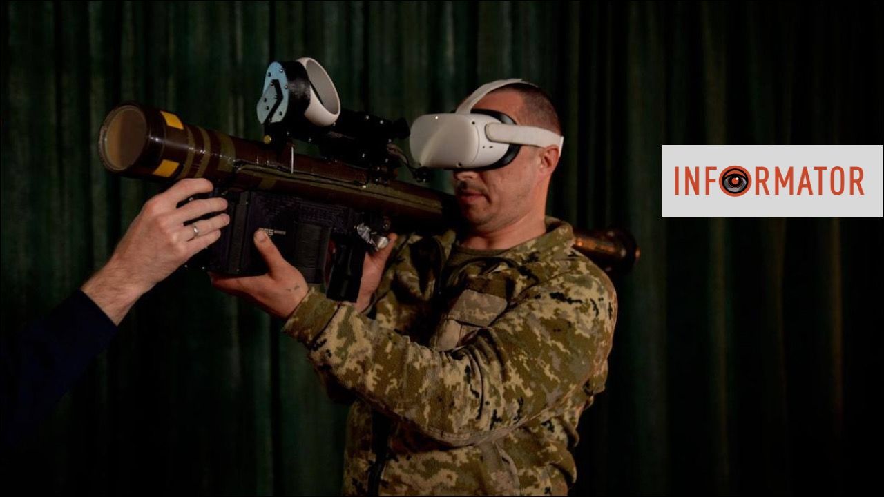 Боєць на тренажері - фото: Інформатор-Україна