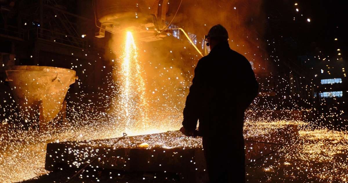 Металлургия играет важную роль в экономике страны. Какой сегодня, 20 июля, праздник: День металлурга Украины и Международный день шахмат 2