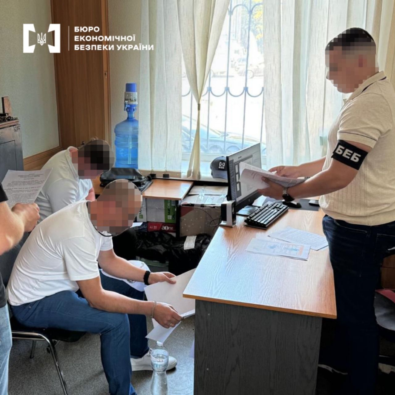 БЕБ на Полтавщині повідомило про підозру особам, які на 1,5 млн грн завищили вартість берегоукріплювальних робіт на Кременчуцькому водосховищі 2