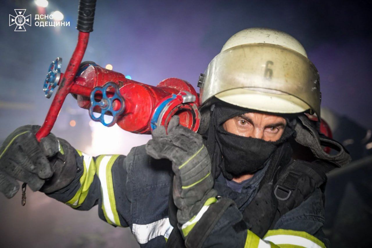 Рятувальник на місці прильоту Рятувальник на місці прильоту