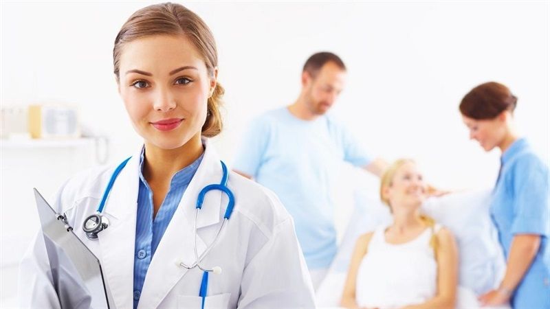 Робота медиків є важкою та відповідальною Робота медиків є важкою та відповідальною