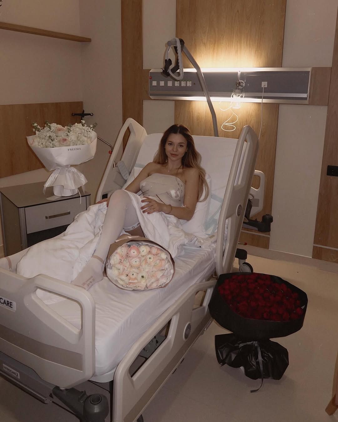 через вагітність імплант перевернувся, тож вона лягла під ніж удруге.