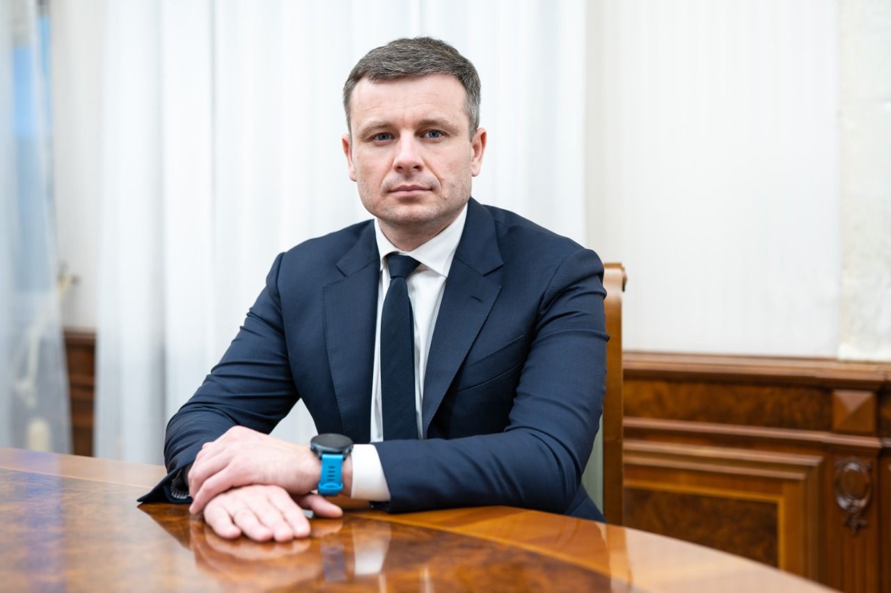 Свириденко заробила 5 млн за рік. Але вона не перша у списку найзаможніших в уряді 4