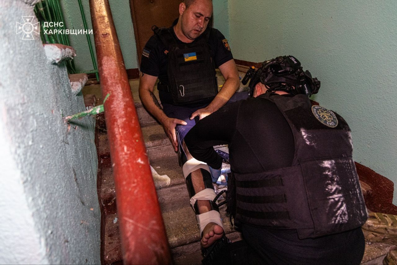 Окупанти понад три години атакували Харків КАБами, балістикою та дронами: які наслідки 4