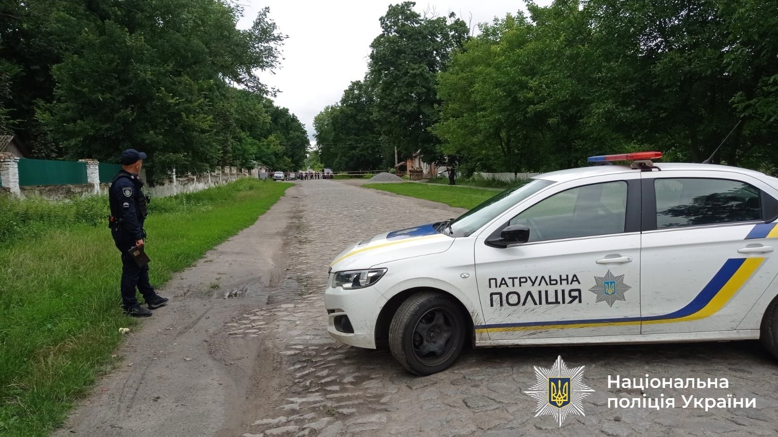 Поліція на місці самогубства Поліція на місці самогубства