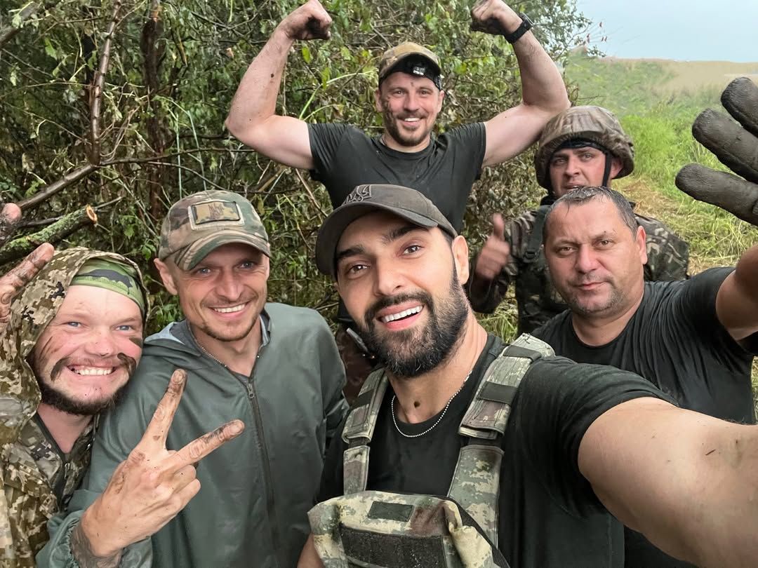 Теперь Козловский помогает своим собратьям сбором денег