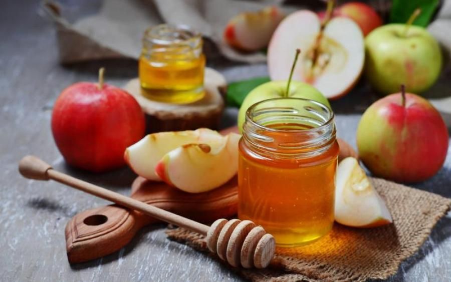 Цього дня у церквах освячують яблука Цього дня у церквах освячують яблука