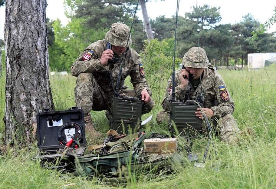Це професійне свято відзначають з 2000 року Це професійне свято відзначають з 2000 року