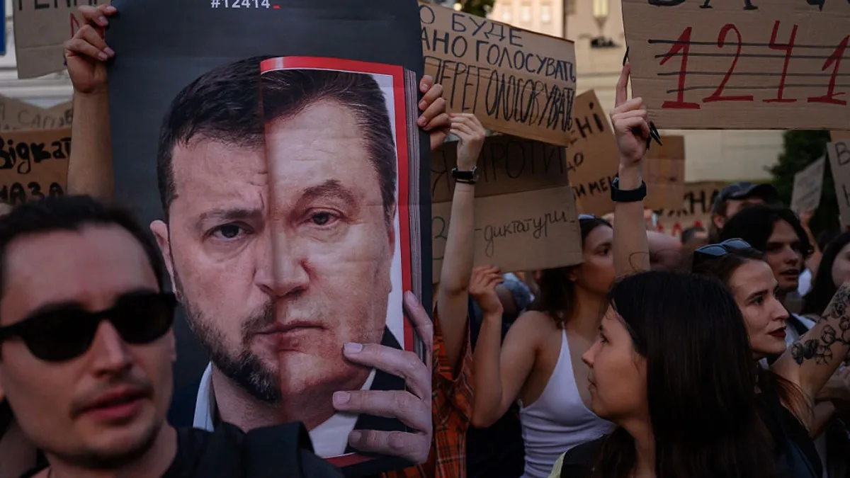 Володимир Зеленський, протест НАБУ