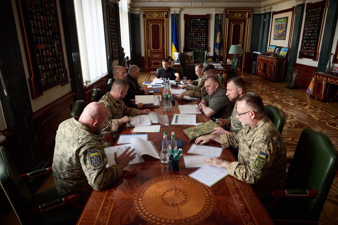 Совещание с силовым блоком