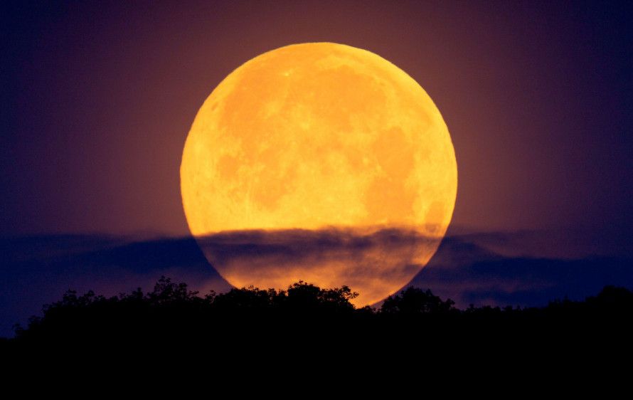 Найкраще видно місяць буде сьогодні вночі Найкраще видно місяць буде сьогодні вночі