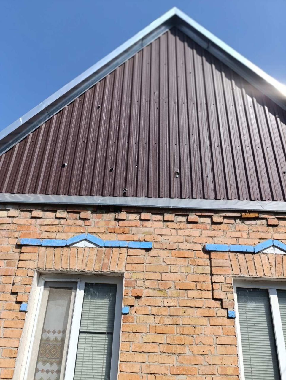 оккупанты утром ударили по Днепру ракетами: трое раненых и масштабные разрушения 3