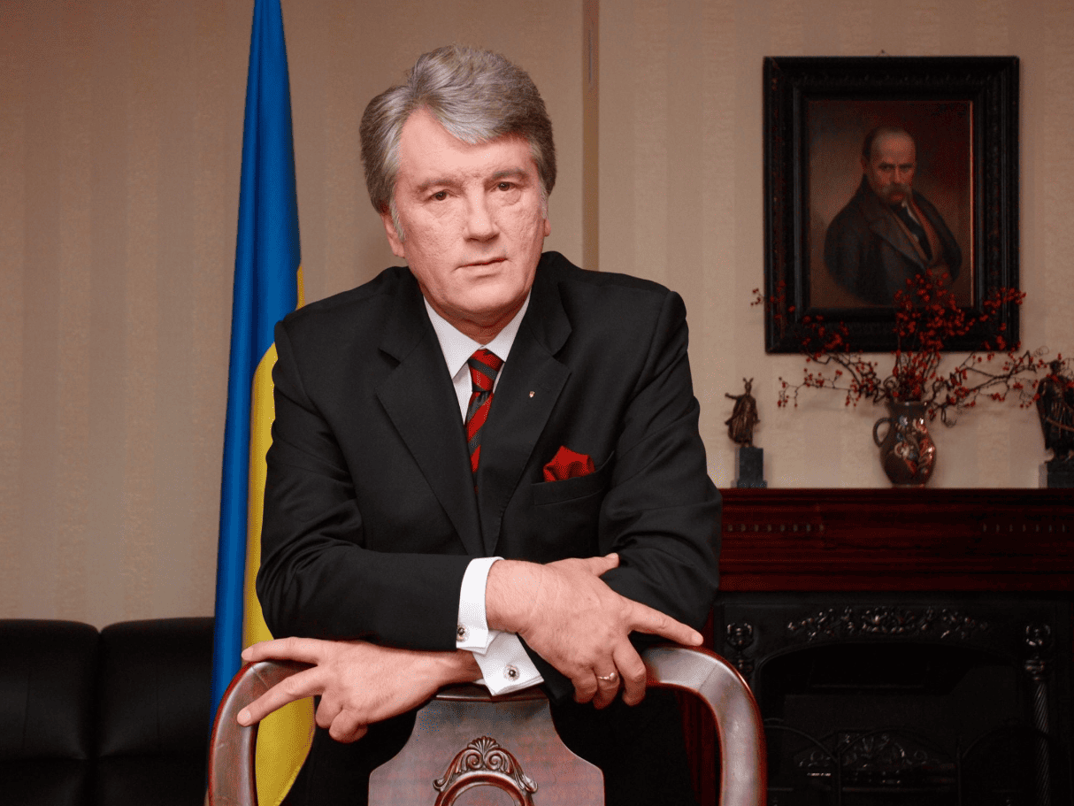 Ющенко которого я любил, с кем дружил уже не было Ющенко которого я любил, с кем дружил уже не было