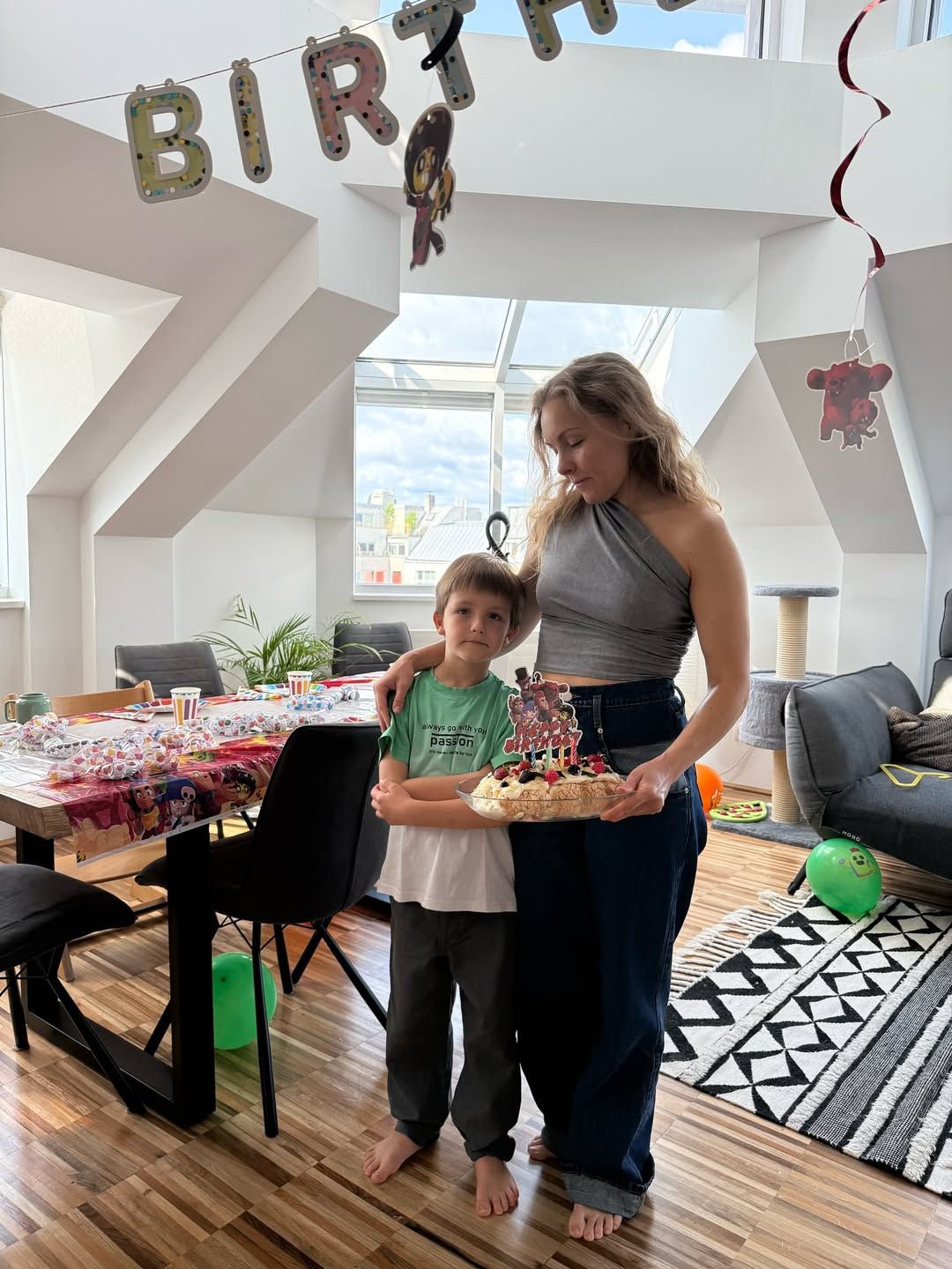 Син Шоптенко Олексій вже більшу половину свого життя живе в іншій країні Син Шоптенко Олексій вже більшу половину свого життя живе в іншій країні