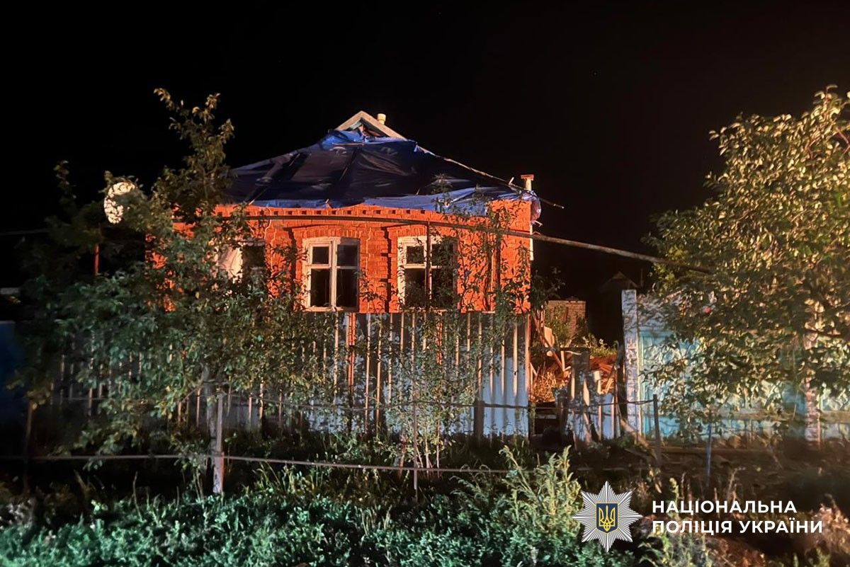Росіяни вдарили КАБами та дронами по Донеччині: вбито п'ятьох людей, зруйновано будинки 3