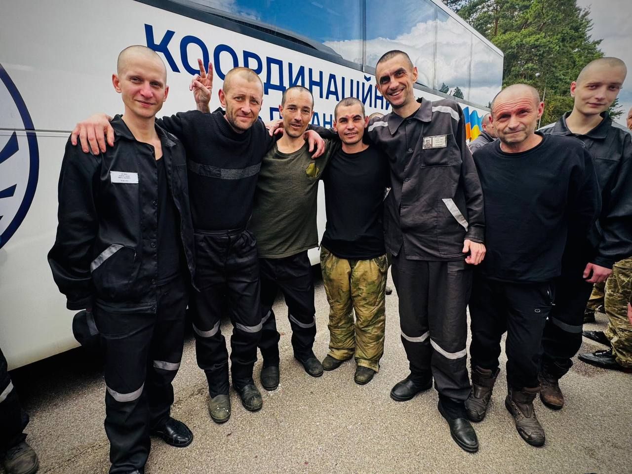 Новий обмін полоненими: серед звільнених - ексмер Херсона та оборонці Азовсталі 2