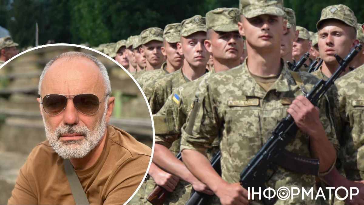 Волонтер Юрій Касьянов, чоловіки до 22 років