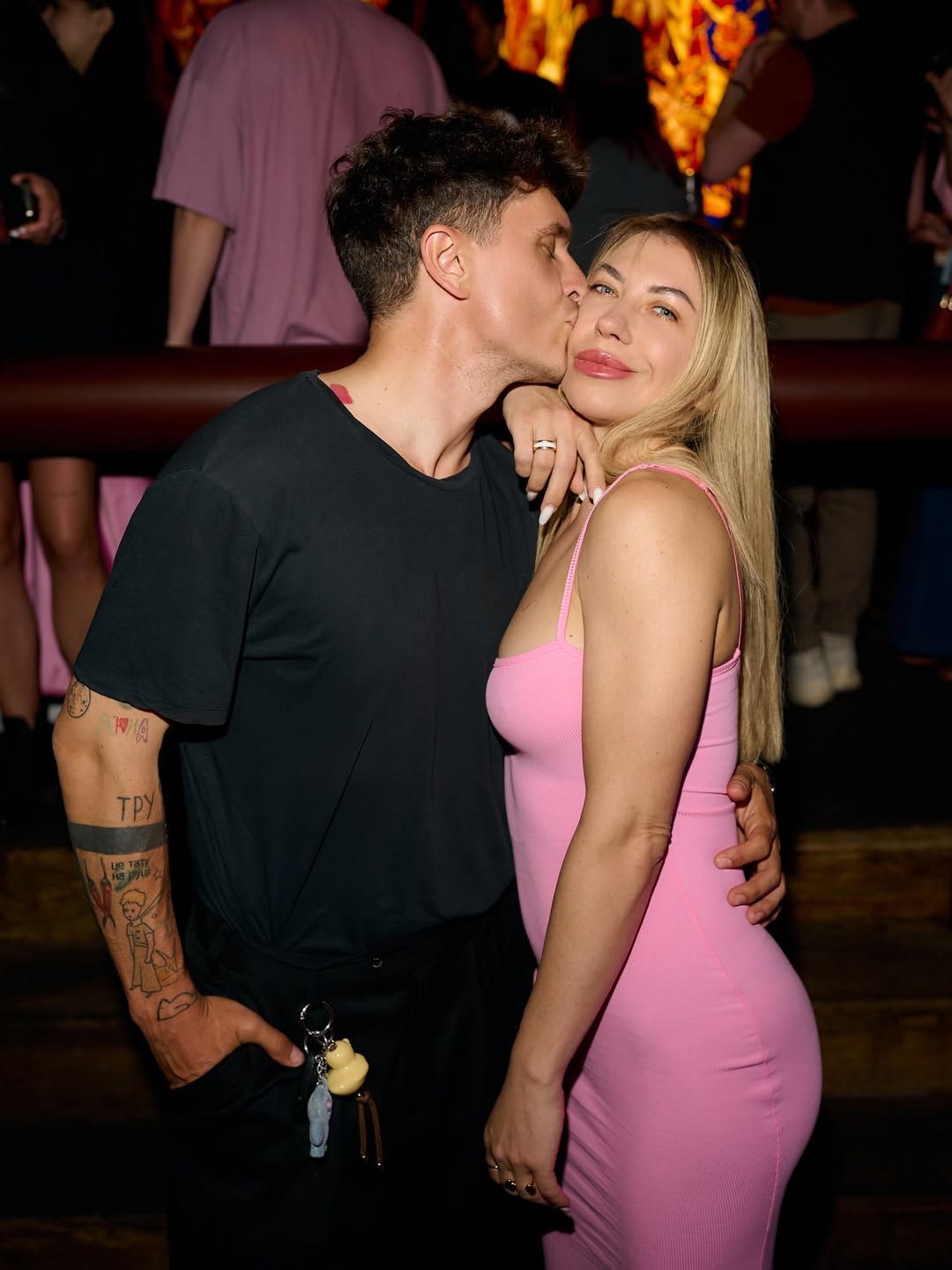 Жена Анатолича Юла постоянно забывает заправлять свое авто