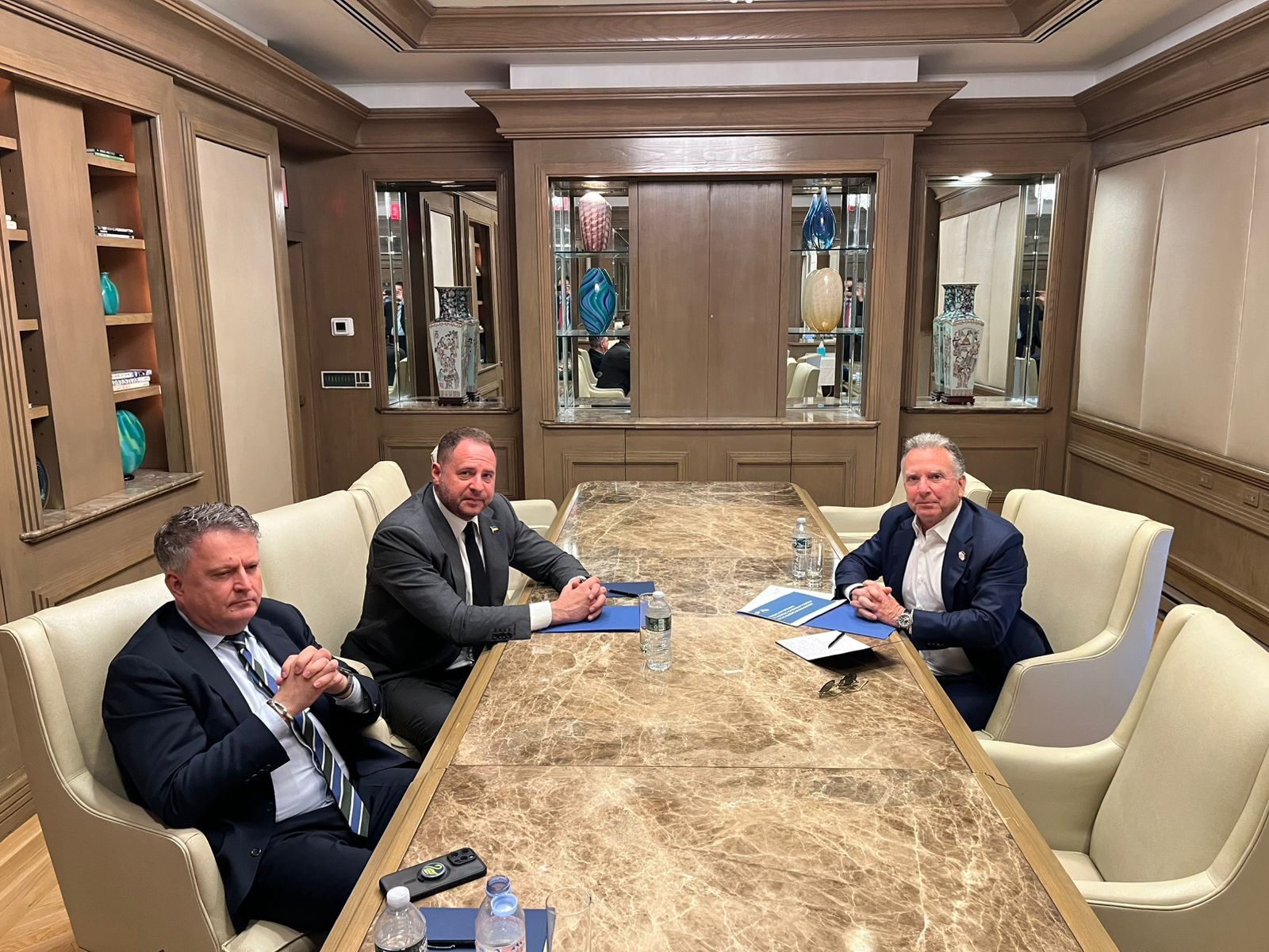 Єрмак зустрівся зі спецпредставником Трампа Віткоффом: про що говорили 1