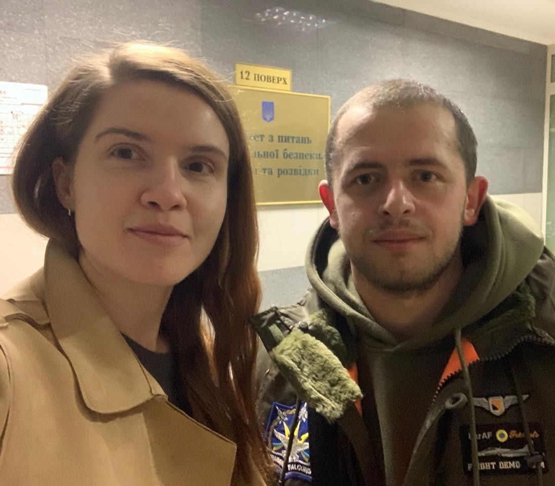 Безугла згадала загиблого коханого, якого ділила з іншою військовою 1