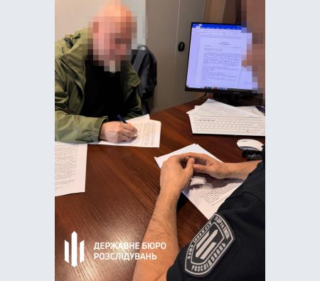 Военнослужащие решили заработать на смерти подчиненного Военнослужащие решили заработать на смерти подчиненного