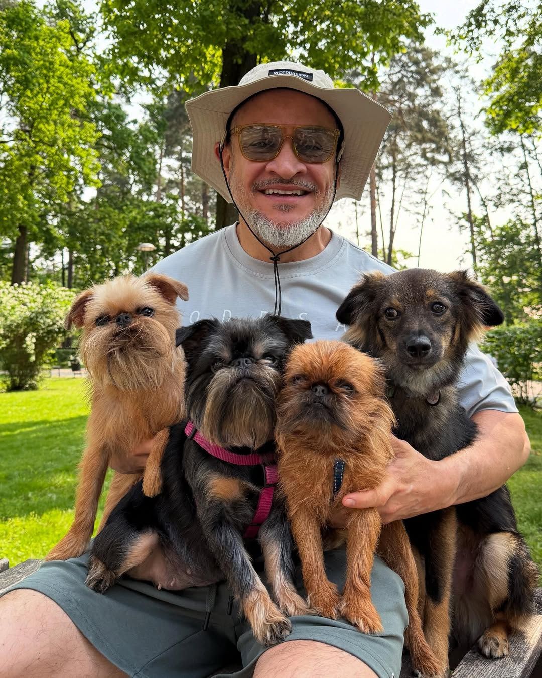 Эктор очень обеспокоен разрушением своего имиджа Эктор очень обеспокоен разрушением своего имиджа