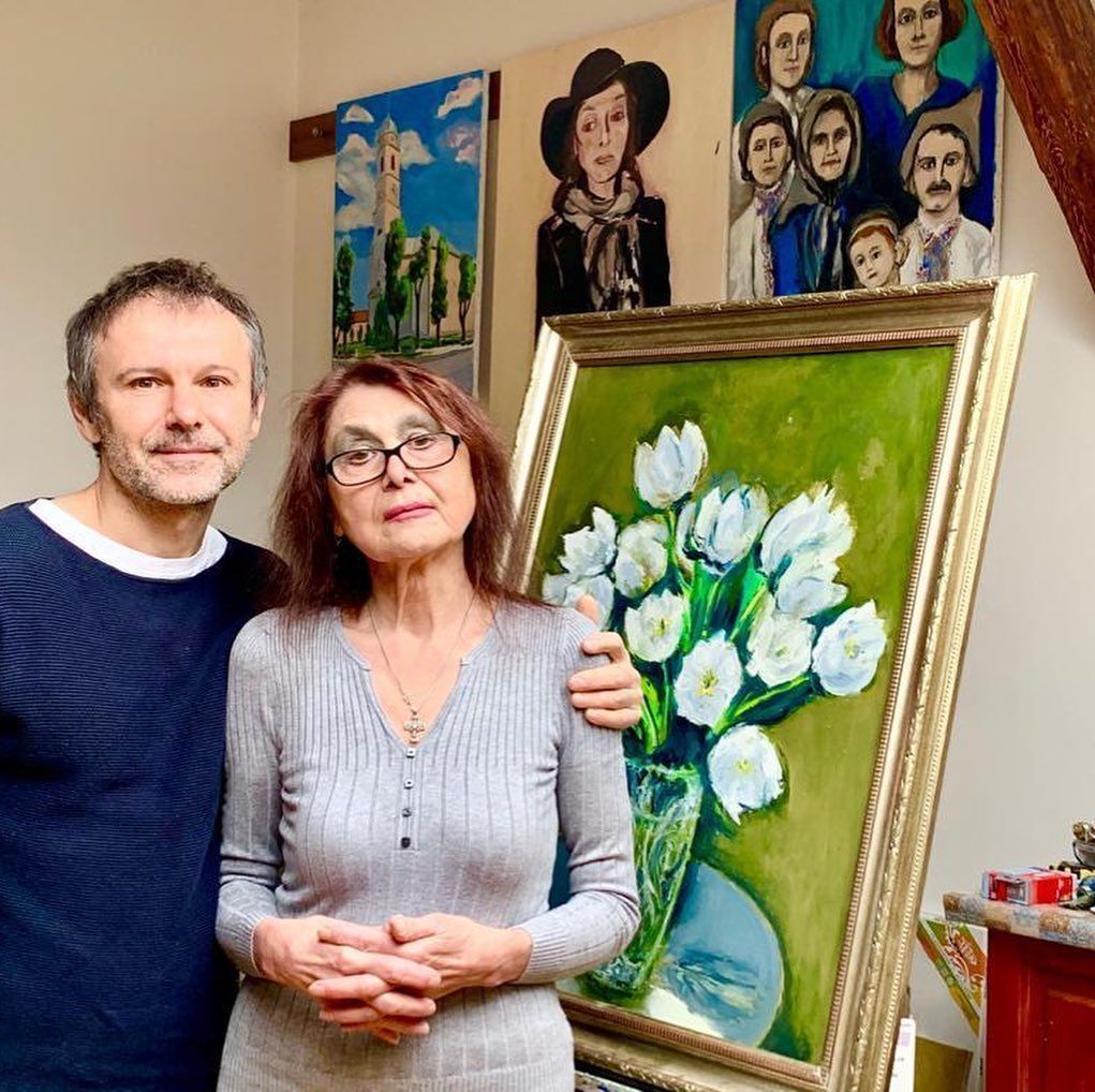 Коли б я не приїхав я маю піднятися на горище та подивитися на нові картини - Вакарчук вперше розповів про маму Коли б я не приїхав я маю піднятися на горище та подивитися на нові картини - Вакарчук вперше розповів про маму