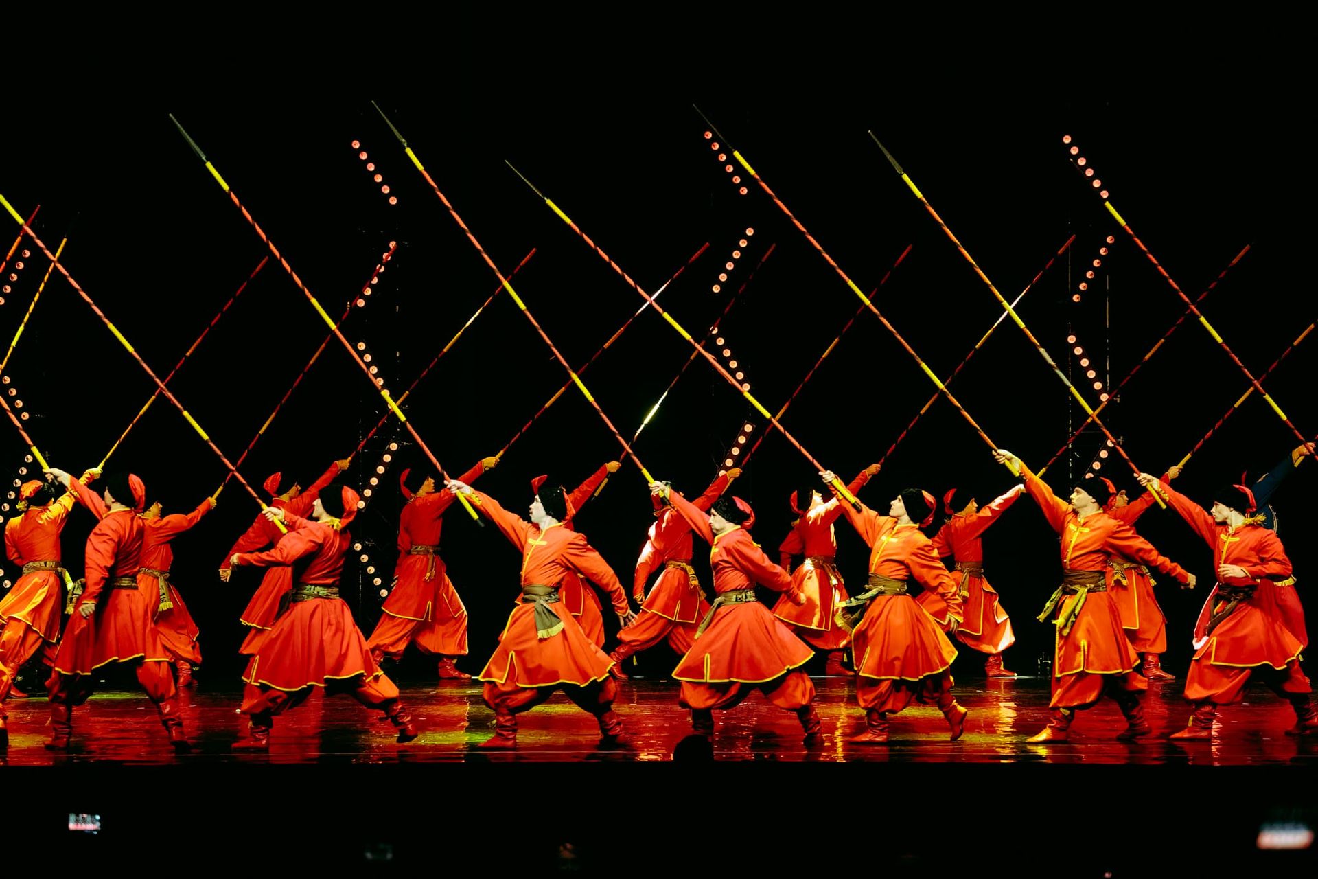 На 49 чоловіків з 52 принесли повістки