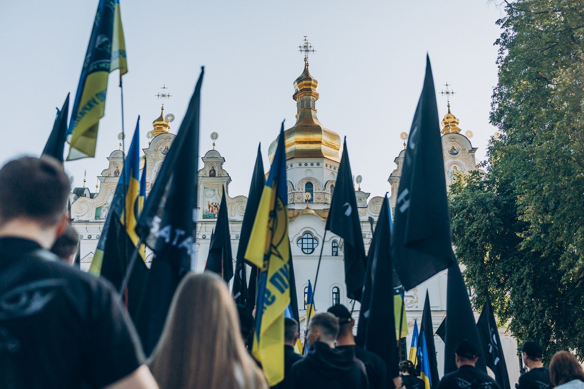 «Тінь» на вулицях міст: молодь вшановує розвідників та запрошує до спільноти 1