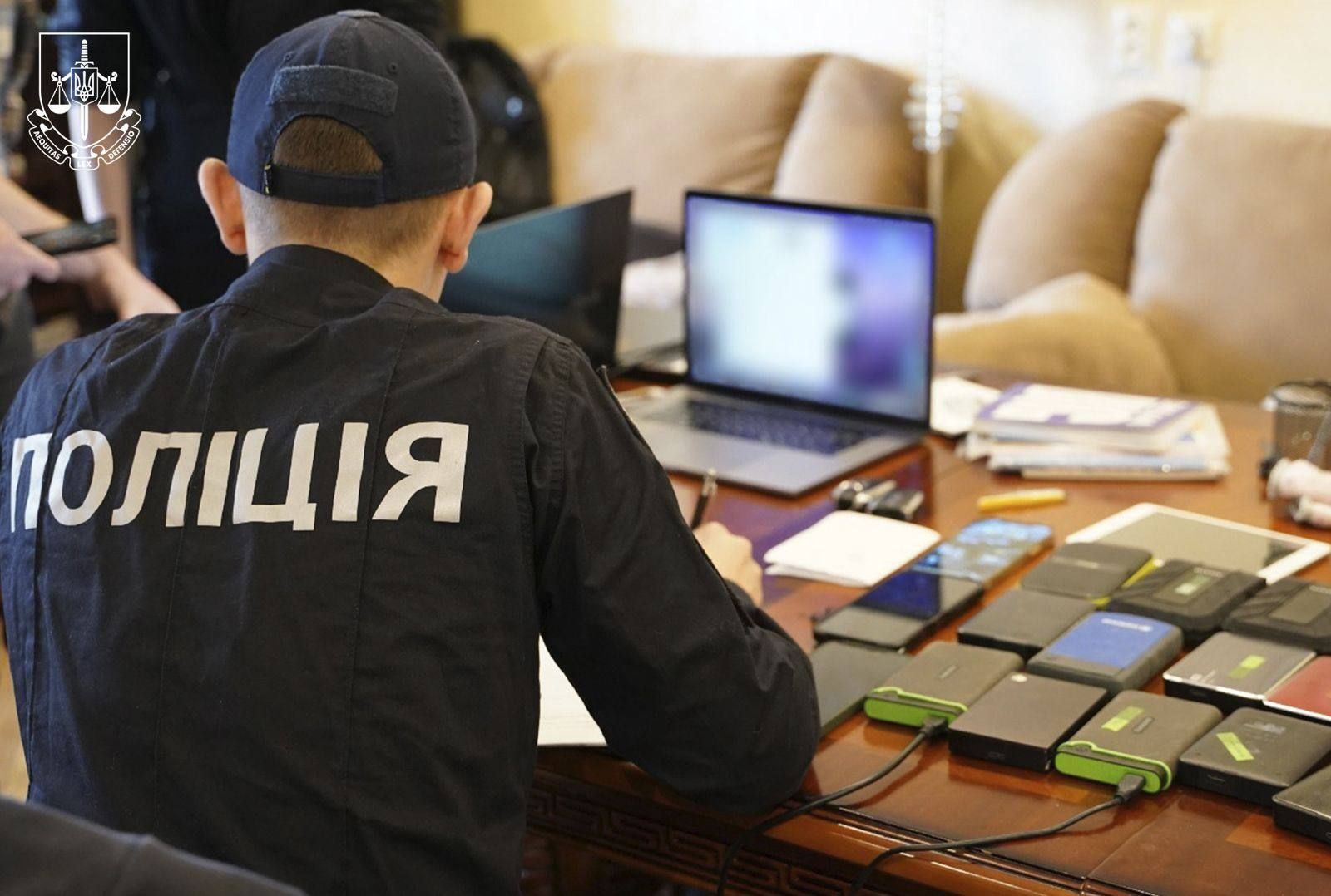 Убытки на миллиарды: разоблачили сеть хакеров, взламывающих компании по всему миру (фото) 2