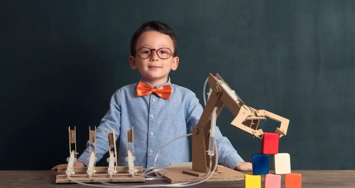 Изобретатели стимулируют прогресс Какой сегодня, 20 сентября, праздник: День городов Херсон и Кропивницкий, хирурга и фармацевта Украины 6