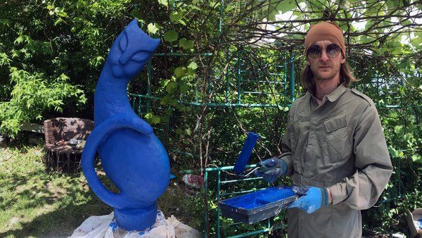 Скульптор Алексей Марковский делал раньше котиков