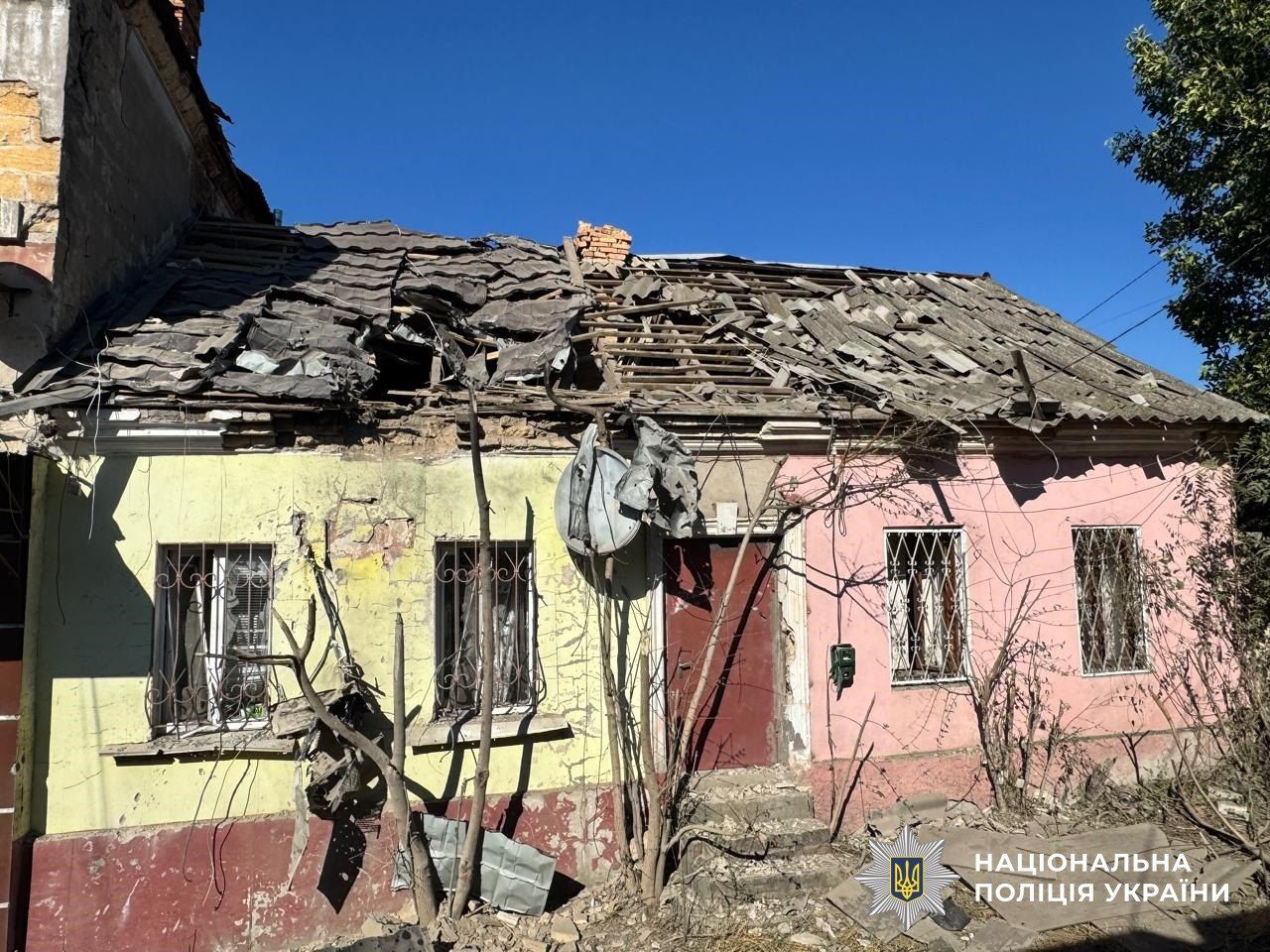 Обстріли Херсонщини: поранені 14 людей, серед них працівники лікарні 3