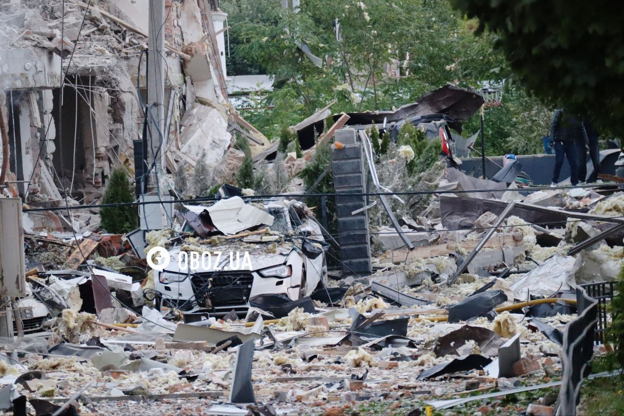 У Києві вже шестеро постраждалих від атаки, уламки впали на дитсадок і житлові будинки 3
