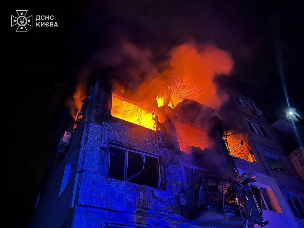 Атака на Київ: ударами пошкоджено будівлю Інституту кардіології, четверо загиблих 1