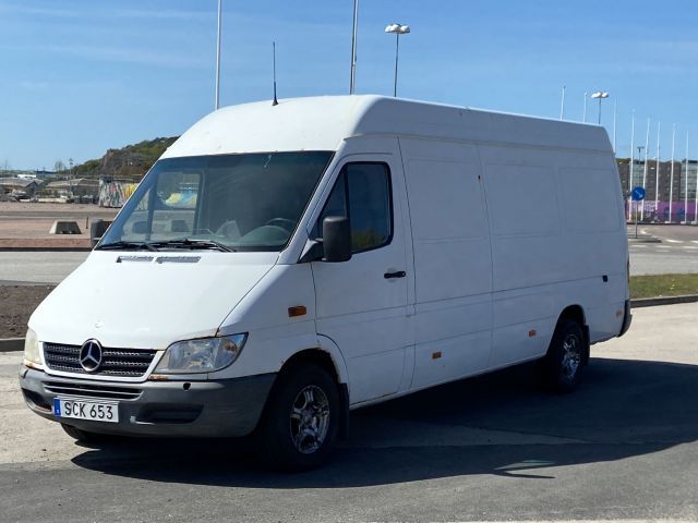 Mercedes-Benz Sprinter 2001 року Mercedes-Benz Sprinter 2001 року
