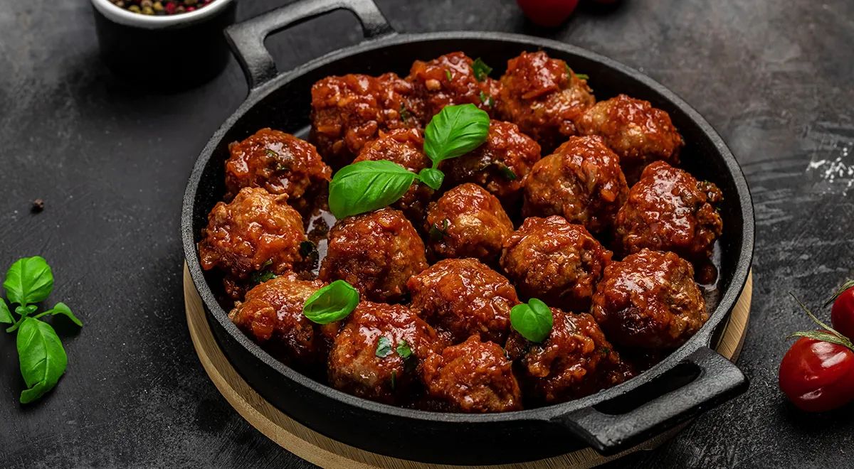 Сливы придадут блюду сладковатый вкус. Сливы придадут блюду сладковатый вкус.