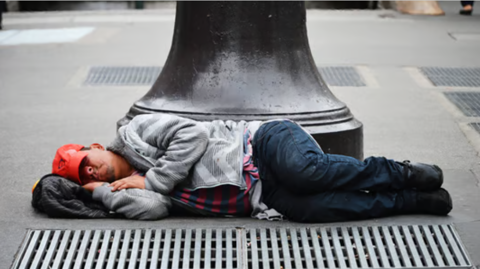 Бездомность является серьезной социальной проблемой Какой сегодня, 10 октября, праздник: Всемирный день инклюзивности и бездомных 4
