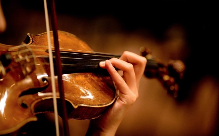 В этот день можно остановиться и насладиться музыкой Какой сегодня, 11 октября, праздник: Международный день девочек и музыки.