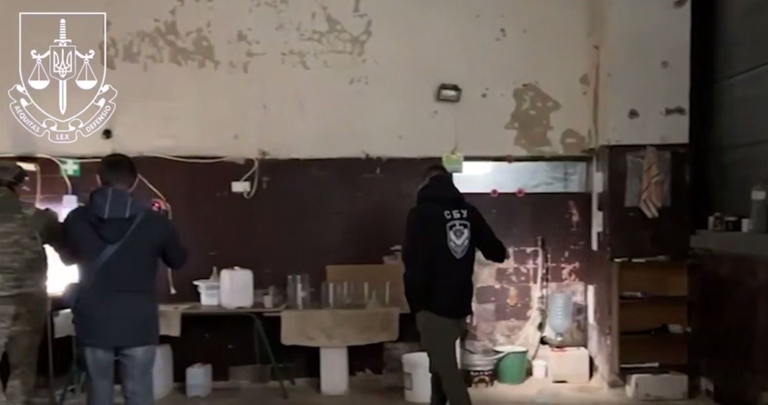 Виявлена мережа, яка продавала дітям важкий наркотик кратом: генпрокурор вибухнув від люті 1