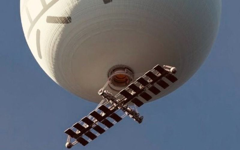 Глава местной общины в Черниговской области Анатолий Яровед предлагает защищаться аэростатами от БПЛА: есть ли здесь смысл 1