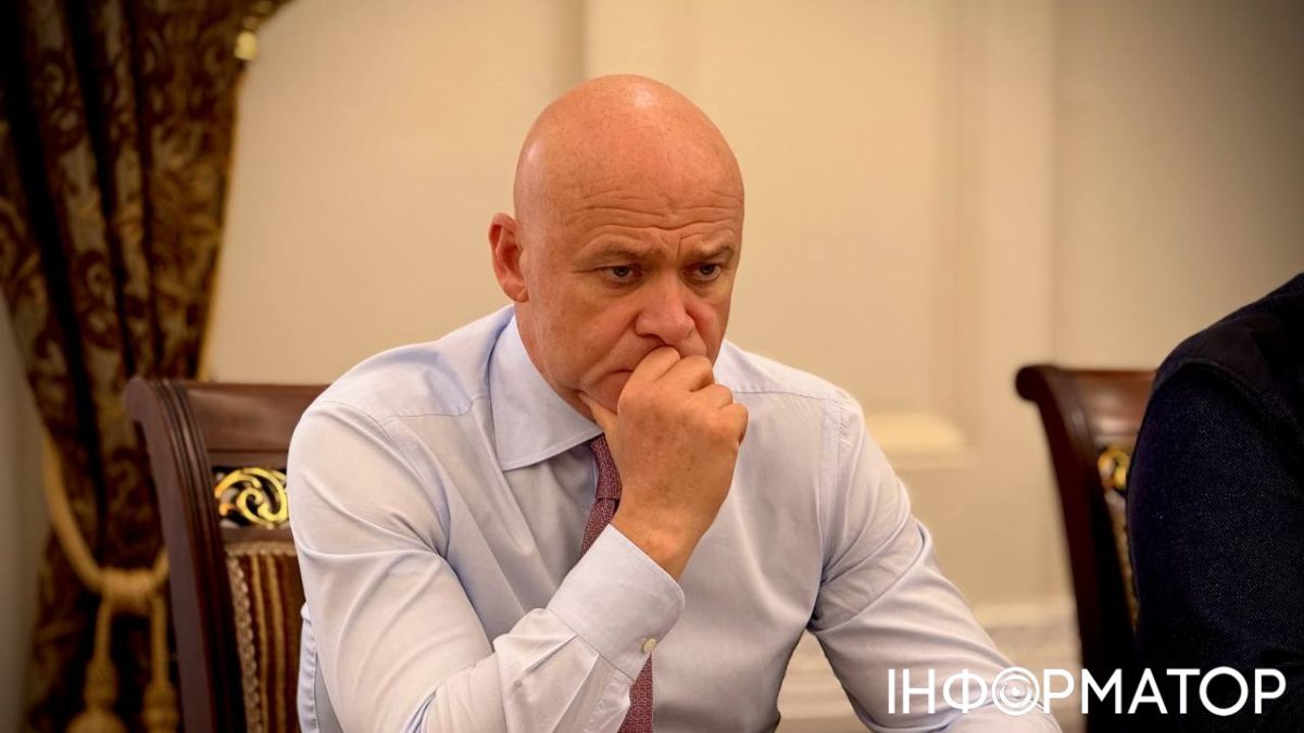 Труханов заявив, що "не передумав" й буде позиватися до суду після позбавлення громадянства