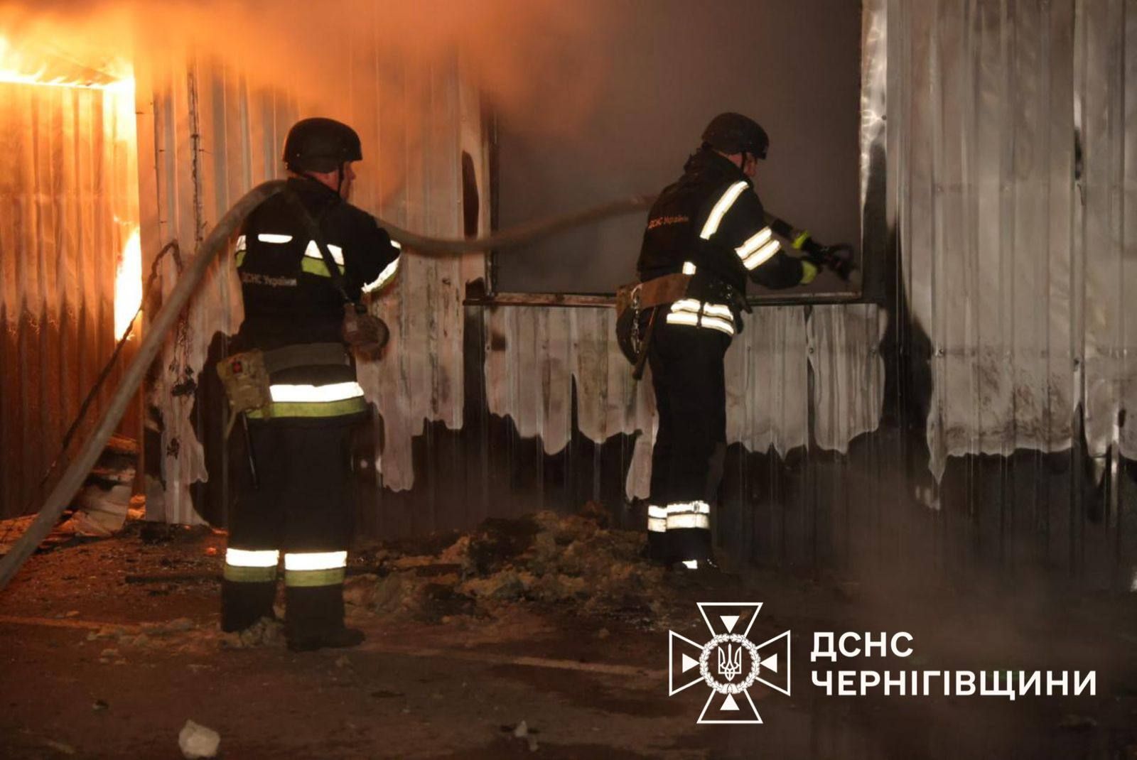 Росіяни атакували Ніжин: дрони влучили у логістичний об’єкт та житловий будинок 3