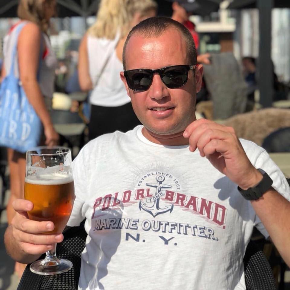 Нападник афішує свою пристрасть до алкоголю у соцмережах