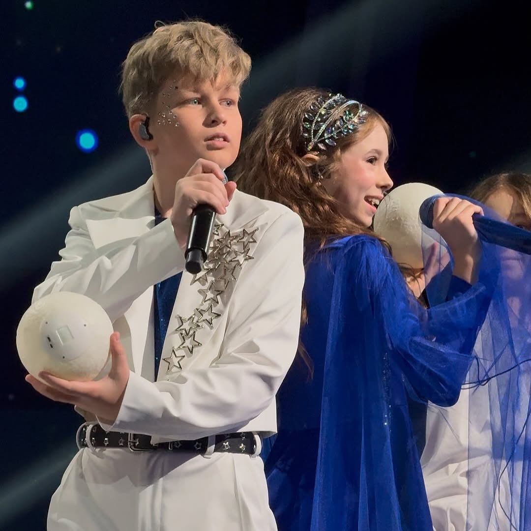 Дует Злати та Владислава хочуть бачити на наступному Нацвідборі Дует Злати та Владислава хочуть бачити на наступному Нацвідборі