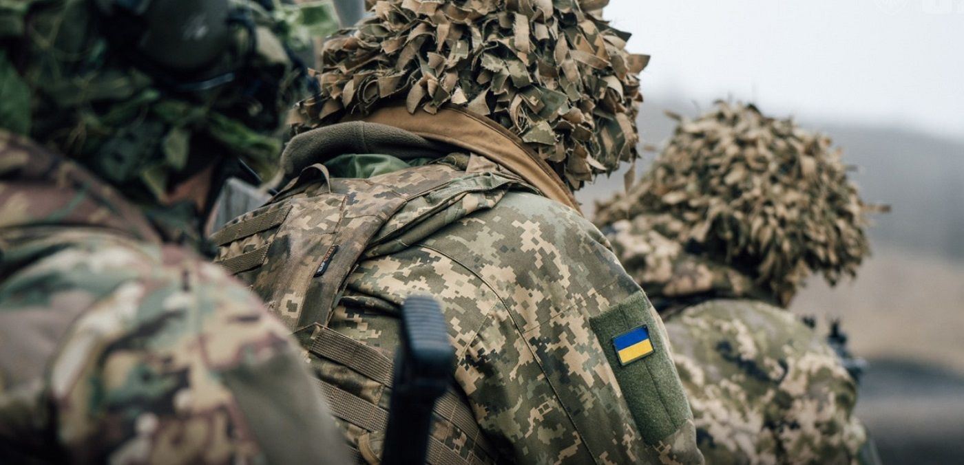 военные