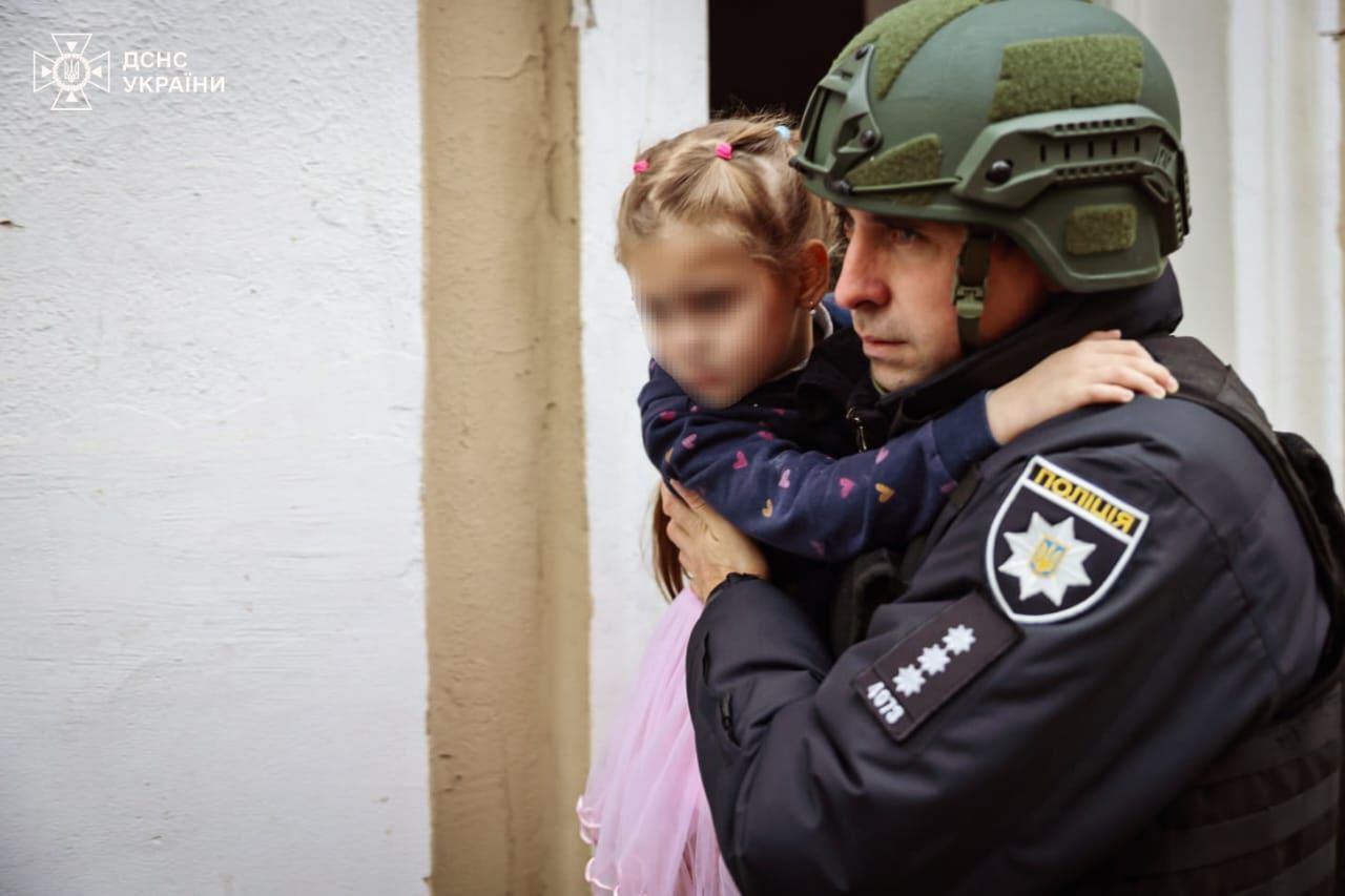 Удары не прекратились: Харьков под массированной атакой Шахедов 4